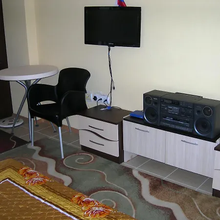Studio With Balcony